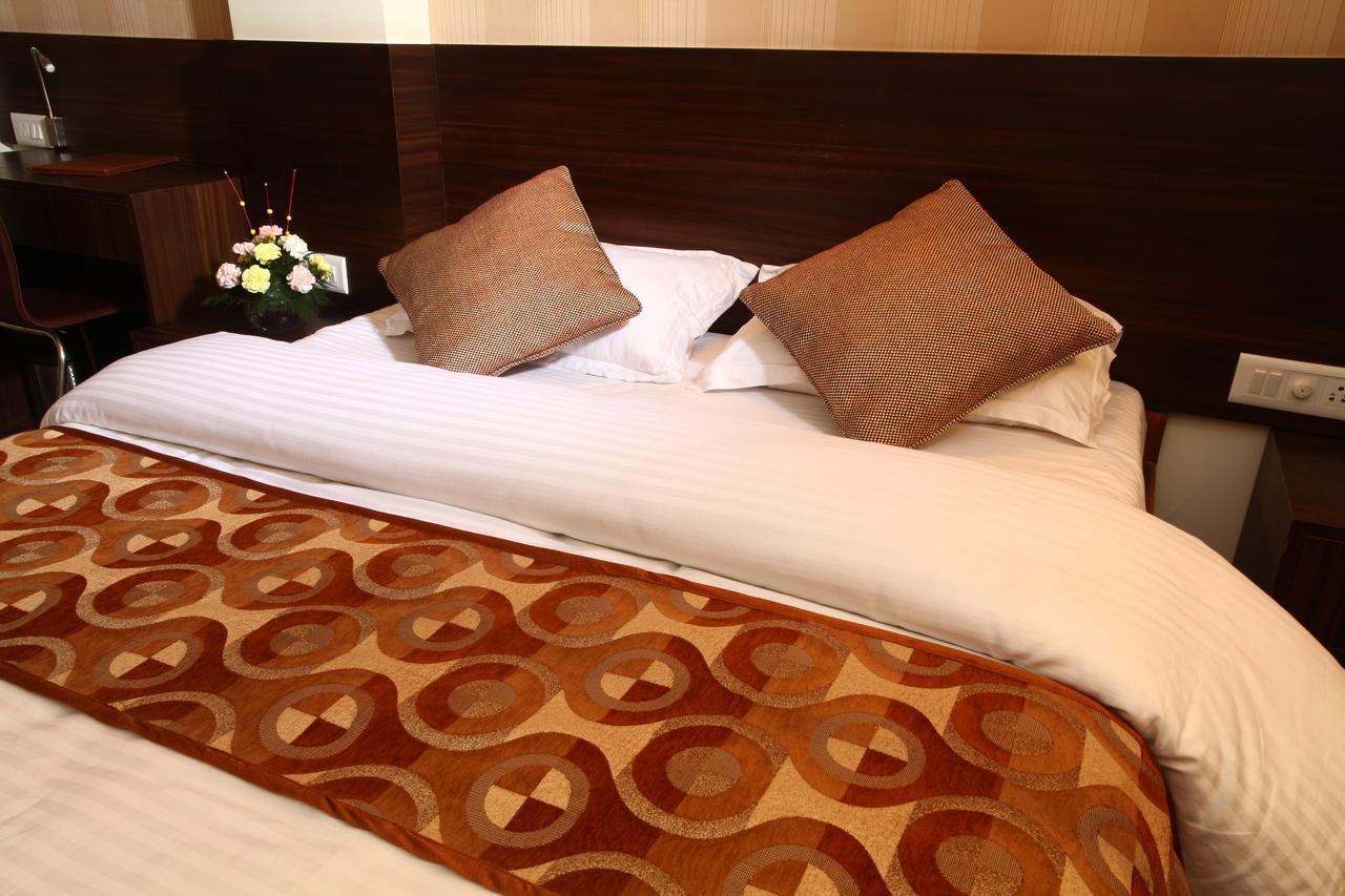 Hostel Mumbai By Maharana Inn Ngoại thất bức ảnh