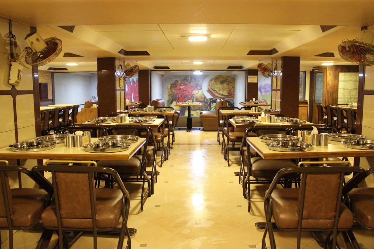 Hostel Mumbai By Maharana Inn Ngoại thất bức ảnh